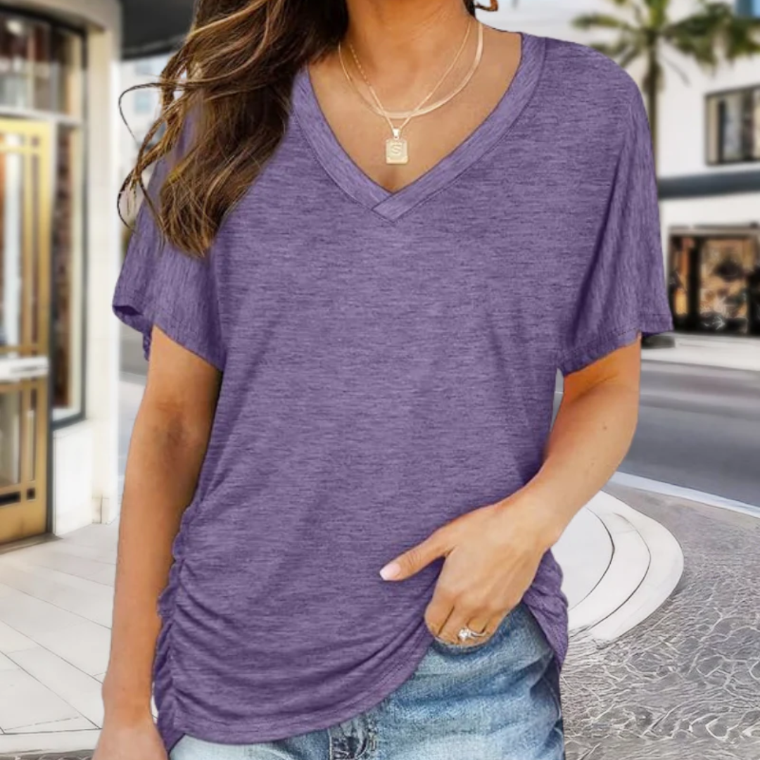 Amelia | Stylish Women's T-Shirt with V-Neck and Dolman Sleeves