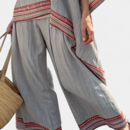 Zoe | Chic Women's Outfit with Asymmetrical Blouse and Wide-Leg Pants