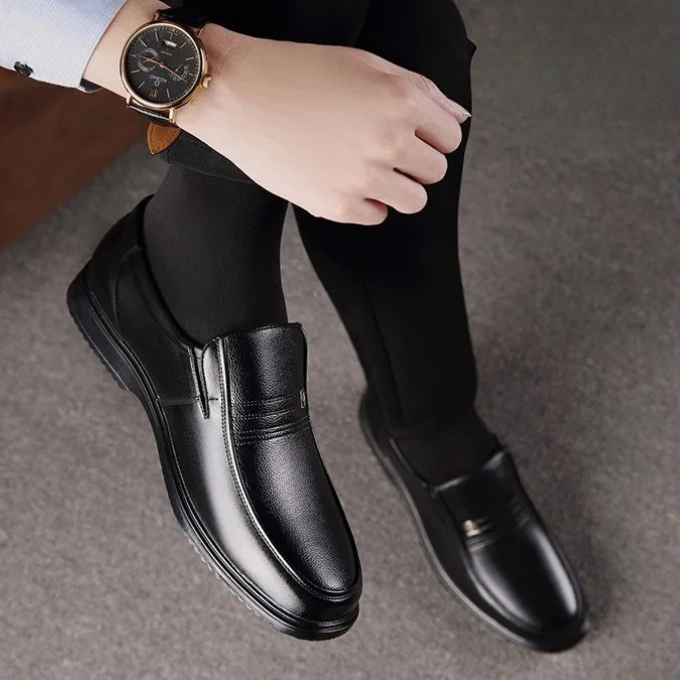 Liam | Stylish Men's Penny Loafers for Everyday Comfort and Versatility 3