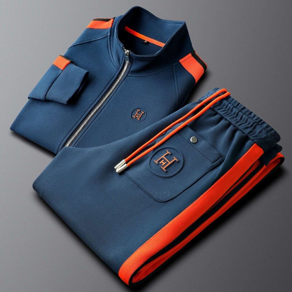 Liam | Stylish Men's Tracksuit Set with Contrast Stripes for Casual Wear 5