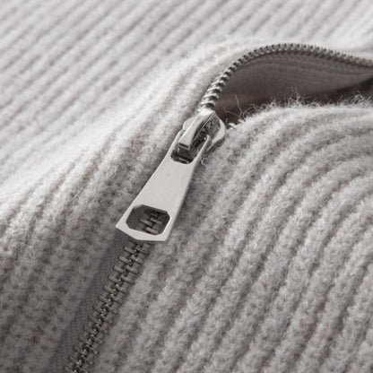 Liam | Stylish Men's Vest for Layering, Casual Looks, and Sophisticated Outfits 3