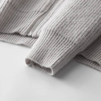 Liam | Stylish Men's Vest for Layering, Casual Looks, and Sophisticated Outfits 7