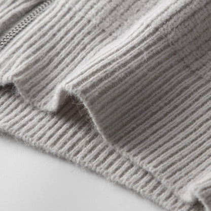 Liam | Stylish Men's Vest for Layering, Casual Looks, and Sophisticated Outfits 8