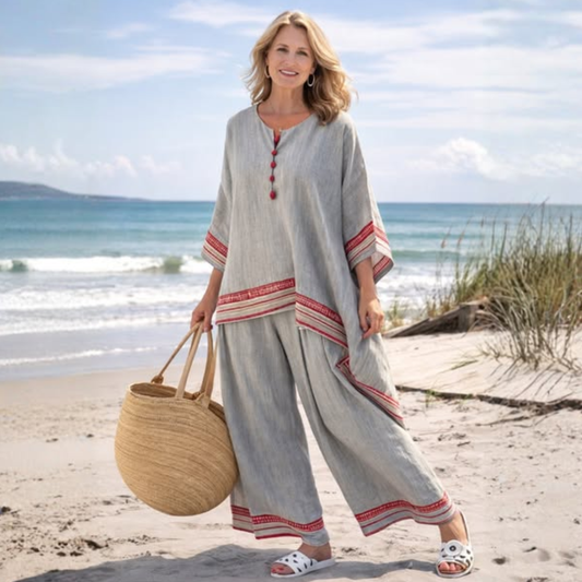 Zoe | Chic Women's Outfit with Asymmetrical Blouse and Wide-Leg Pants